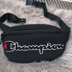 Champion fanny pack